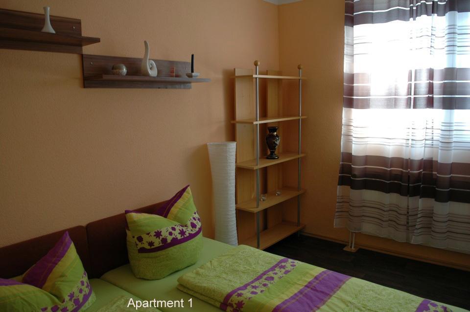 Monteur - Budget Apartments 프라이탈 외부 사진